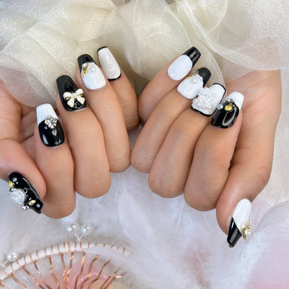 002  Short square  10PCS detachable reusable Handmade press on nails  of black and white with handmade Chanel-style nails