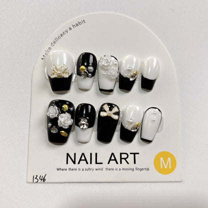 002  Short square  10PCS detachable reusable Handmade press on nails  of black and white with handmade Chanel-style nails