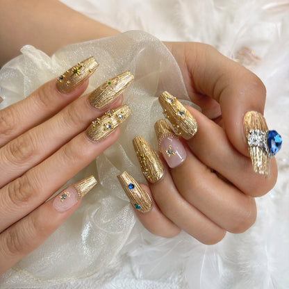 008  Mid-length   10PCS Handmade press on nails  of Vintage baroque relief French aristocratic handmade nail