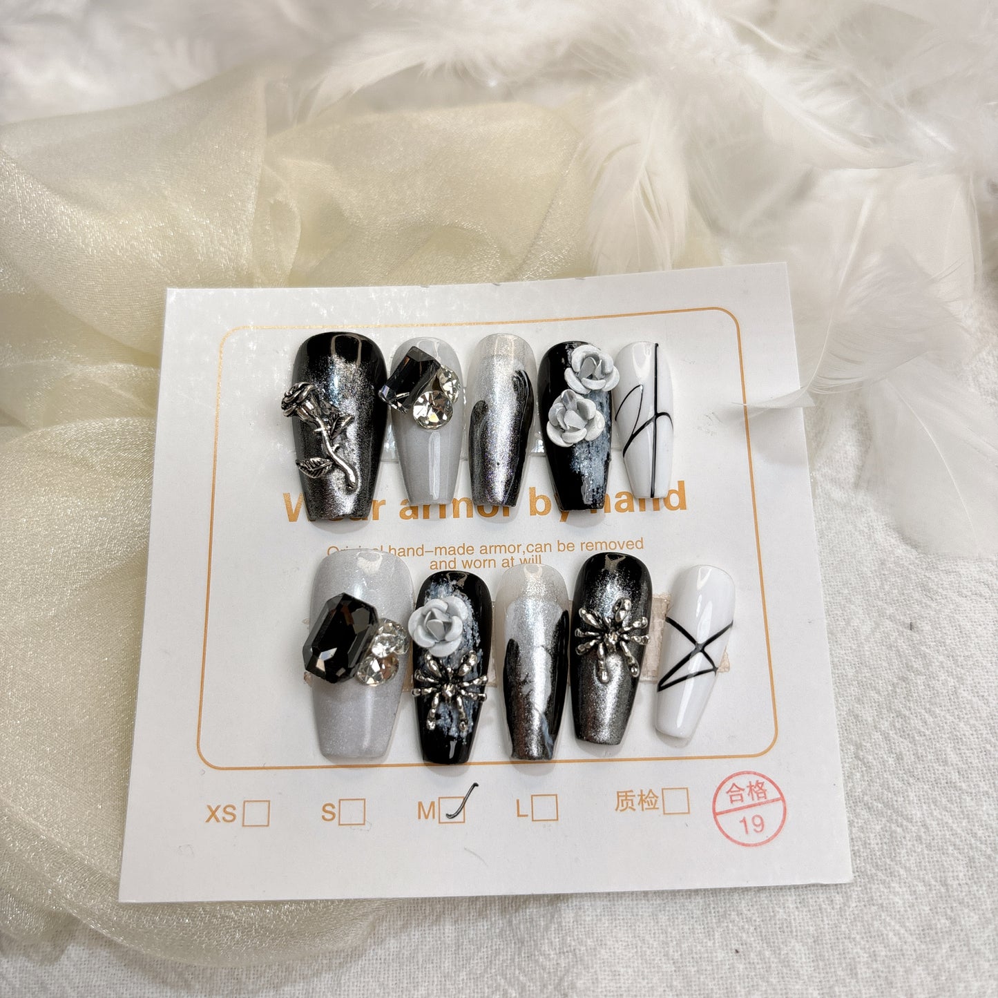 081 Mid-Length  10PCS detachable reusable Handmade press on nails of Dark Demon Rose Manicure