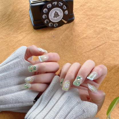 091 Short Round 10PCS detachable reusable Handmade press on nails of Cool green lime manicure